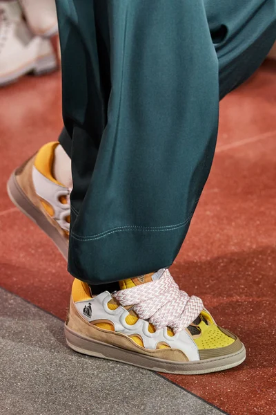 Look 34